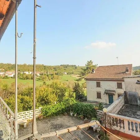 Semesterbostad Awesome In Monferrato With Kitchen *