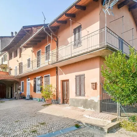 Semesterbostad Awesome In Monferrato With Kitchen Camino