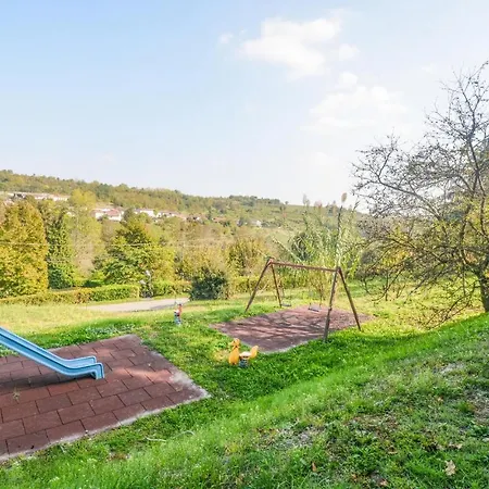 Awesome In Monferrato With Kitchen
