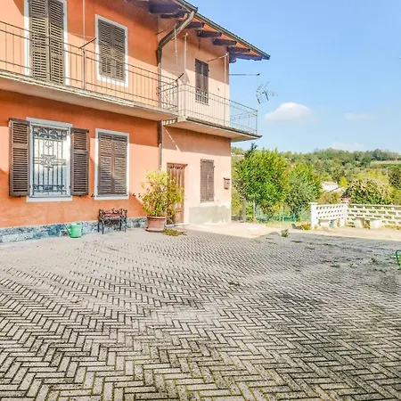 Awesome In Monferrato With Kitchen Camino